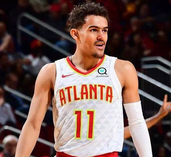 米兰vs拉齐奥终场前点球未判原因：马鲁西奇对帕夫洛维奇犯规（米兰战拉齐奥终场前点球未判缘由：马鲁西奇对帕夫洛维奇犯规）