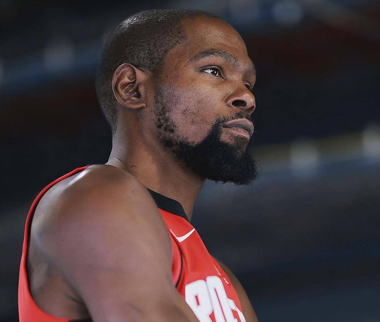 马刺雷霆三番战，美媒仍看低马刺！亚历山大创纪录，两人成胜负关键（雷霆对阵马刺第三战：美媒仍唱衰马刺，亚历山大破纪录，两人成胜负手）