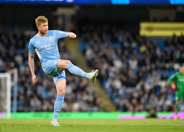 罗马诺：16岁基亚拉将与拜仁签署新合同，成为俱乐部长期计划（罗马诺：16岁基亚拉将与拜仁签订新约，纳入俱乐部长期规划）