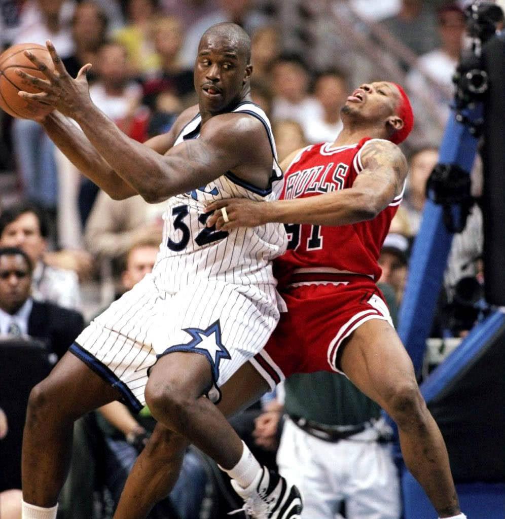 唐斯将50万美元奖金捐给他创立的基金会，用以资助儿童（唐斯捐出50万美元奖金至其创办的基金会，用于儿童援助）