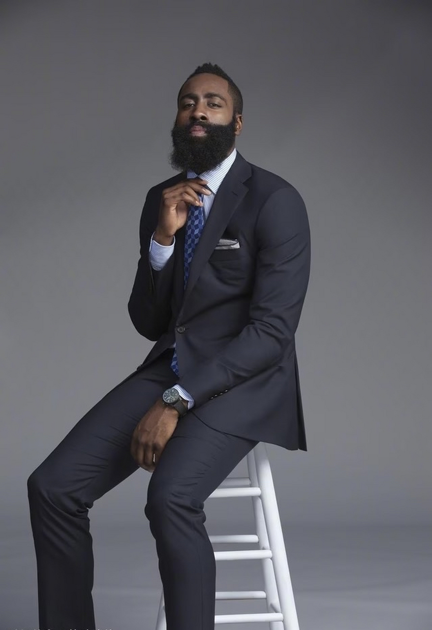 楚阿梅尼：赛程密集致伤病频发，法国具备世界杯夺冠的一切条件（楚阿梅尼：密集赛程催生伤病潮，法国具备问鼎世界杯的一切要素）