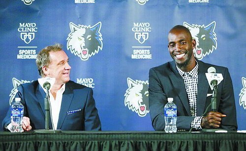 米体：迪乌夫表现不佳，国米可能冬窗追弗伦德鲁普补强中场（米体：迪乌夫状态低迷，国米或在冬窗引进弗伦德鲁普以加强中场）