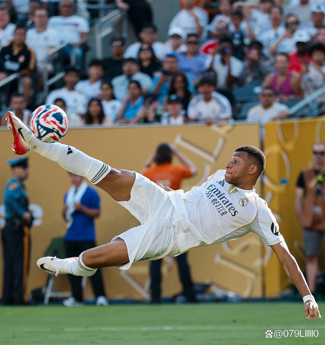 媒体人：南通支云球员罗歆已报名“苏超”南通队选拔（据媒体人消息，南通支云球员罗歆已报名参加“苏超”南通队选拔）