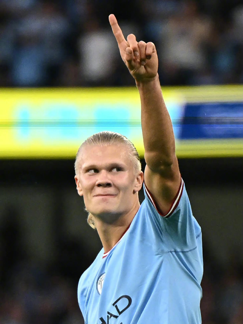 芒特制胜曼联2-1逆转！齐尔克泽破荒但冬窗必须买中场，阿莫林需要沃顿（芒特制胜助曼联2-1逆转！齐尔克泽破荒难遮中场短板，冬窗必须补强，阿莫林看上沃顿）